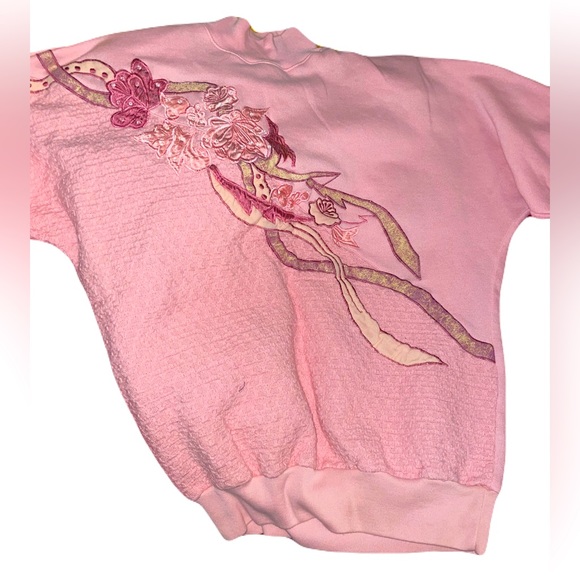 Vintage 90s Pink Sweater embroidered with flowers n jazz - Picture 2 of 5